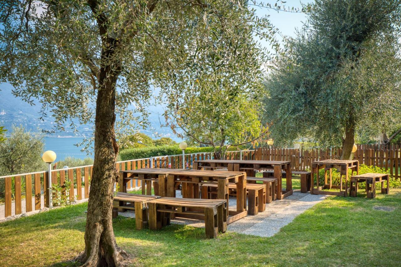 Hotel Casa Piantoni Limone sul Garda Luaran gambar