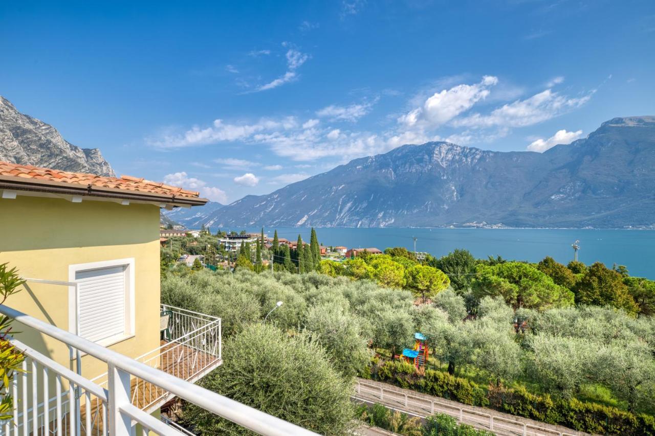 Hotel Casa Piantoni Limone sul Garda Luaran gambar