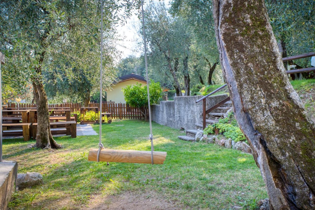 Hotel Casa Piantoni Limone sul Garda Luaran gambar