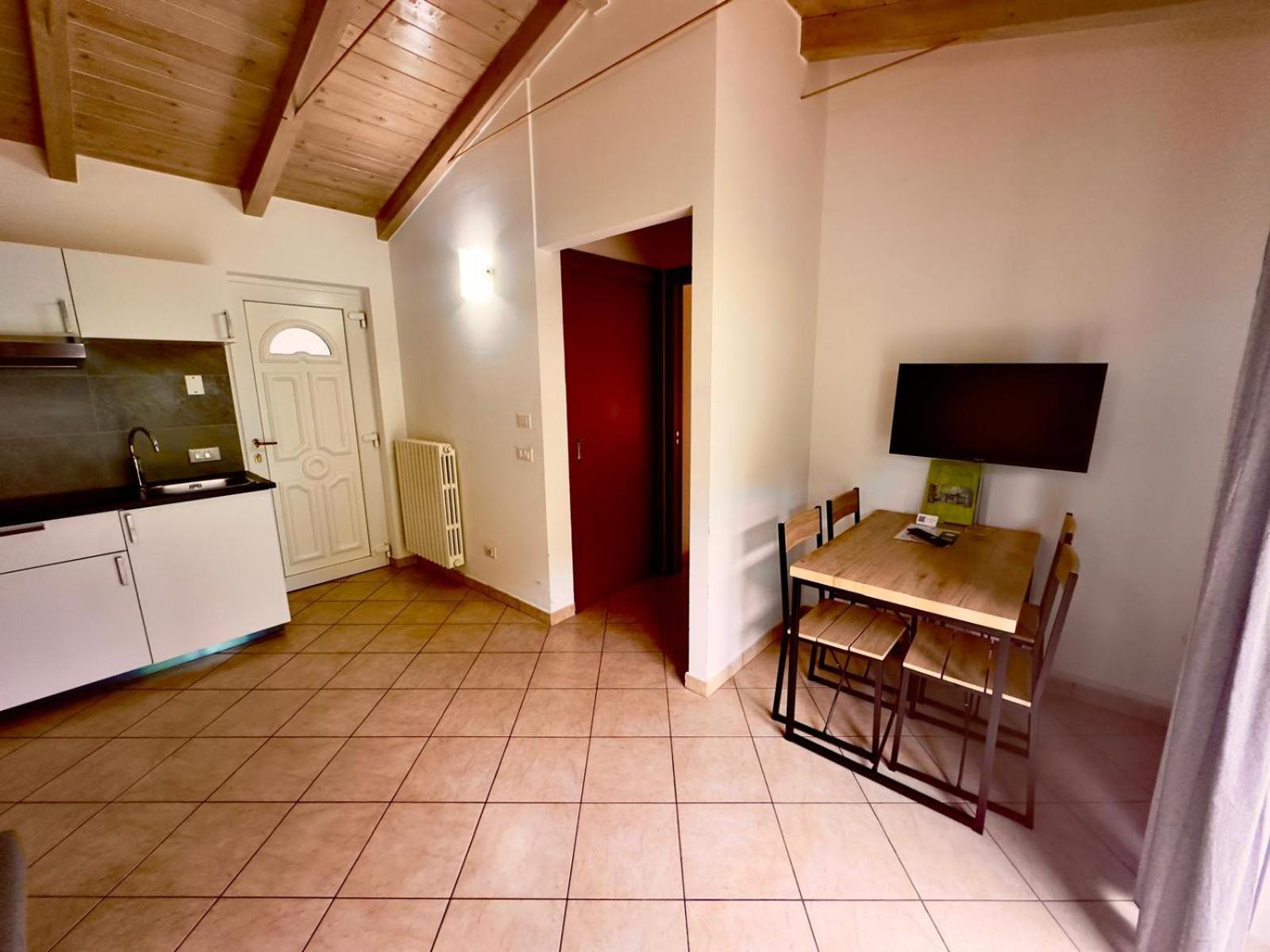 Hotel Casa Piantoni Limone sul Garda Luaran gambar